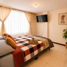 Apartamento 2 hab en el Centro de la Ciudad wifi، فندق في دويتاما