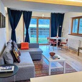 Cozy Modern Holiday Apartment in Radovna, hotel i Mojstrana