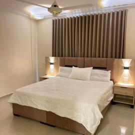 حرملك للشقق الفندقيه, hotel em Aydūn