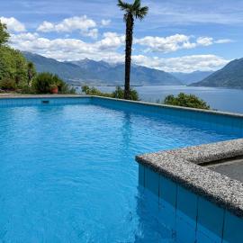 Parco Esotico by HolAp SA, hotel en Brissago
