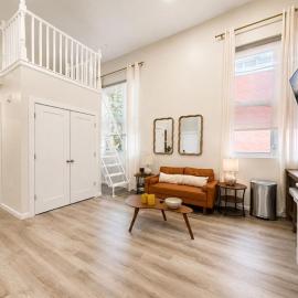Downtown Loft 1BR Near Yale University with Wifi