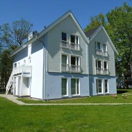 Fewo-1-2-Ferienwohnung-in-Graal-Mueritz, hotel in Graal-Müritz