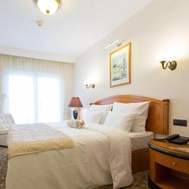 Hotel Sterling Garni, hotel en Belgrado