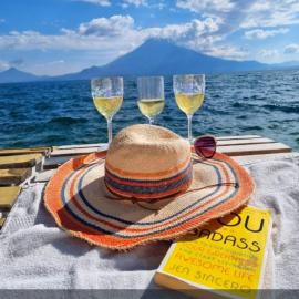 GuateMia Beach SPA Resort Soulfood & Bar, hotel en Santa Cruz La Laguna