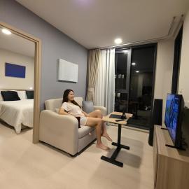 The Rock Condo Central Phuket "Min-1 week", hotel u gradu Ban Rangeng