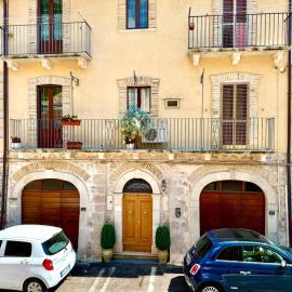 Via Roma 40 - apartment, hotell sihtkohas Pacentro