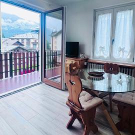 Gloria Holiday Home Bormio, hotel v Bormiu