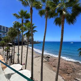 Apartment on the Beachfront in Patalavaca, hotel in Patalavaca