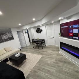 Luxury Guest Suite, hotelli kohteessa Thorold