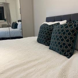 Peaceful Get Away Room In Hilton House, hotel u gradu Hilton
