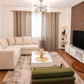 Spacious 4BR, 2 Reception Rooms in Spalding, Free Parking, Sleeps 7, hotel in Spalding