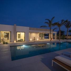 Villa Odette Avola - Heated Pool, Spa & Gym