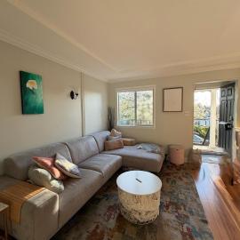 Bright & Spacious Full Family Home