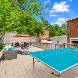 Contemporary Lux Pad Patio