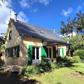 House in Hillion near GR 34 Coastal Path