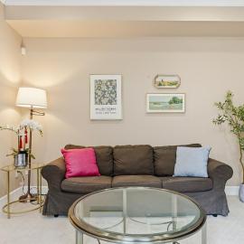 3BR Suite near White Rock Beach Pool & BBQ