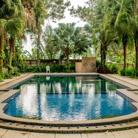 Katumbiri Resort and Villa by Tripletree, hotel di Bogor