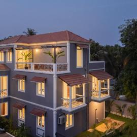 StayVista at Ekagra with Bathtub & Jacuzzi, hotelli kohteessa Benaulim