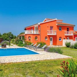 Casa Montiron - pet friendly with pool