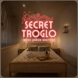 La Secret Troglo, pièce surprise pour les couples, hotell i Rochecorbon