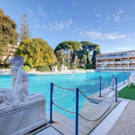 Jolie Sur La Mer - Petit Studio with Shared Pool - Happy Rentals