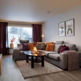 Guestly Homes - 1BR Nordic Apartment