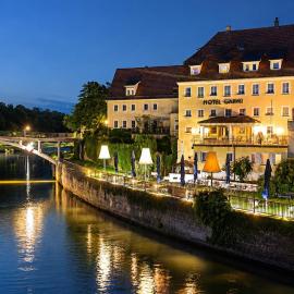 Hotel NeckarOase, ξενοδοχείο σε Lauffen am Neckar