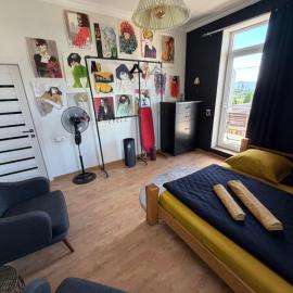 Yerevan Modern Holiday Apartment