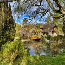 Countryside Escape with Spa, Pond & Garden 1h from Paris