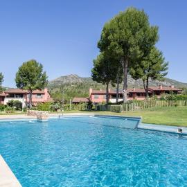 Ático 3 hab gran terraza y piscina Costa Dorada, hotel en Mont-roig