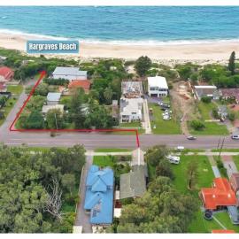Hargraves Beach House - 150m to the Sand, hotel i Budgewoi