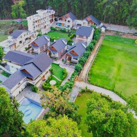 Megha Resort & Villas, Dehradun-Where Nature Pampers You、デヘラードゥーンのホテル