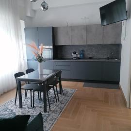 Seven Eight Apartments, hotell Cosenzas