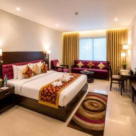 Hotel Udai Median