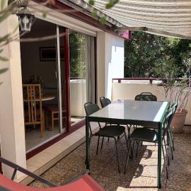 Appt Lakeside - Hossegor centre - Terrasse, Hotel in Soorts-Hossegor