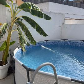 Bellissima casa con piscina vicino al centro