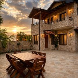 TS Villa-Mountain Views, Fireplace & Rustic Luxury