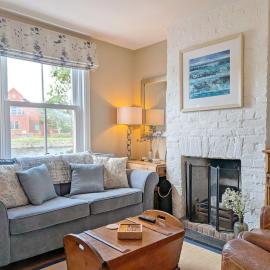 Compass Cottage , Emsworth، فندق في إيمسوورث