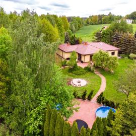 Cze Chill House - Dom na Kaszubach، فندق في Czeczewo