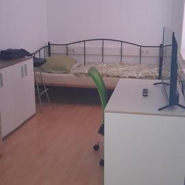 Ela Gar 5, hotel a Garsten