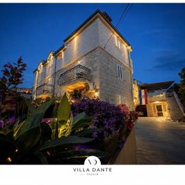 Villa Dante with swimming pool
