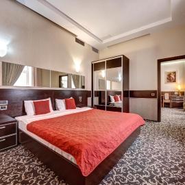 Terra Nova Spa Hotel，Hatne的飯店