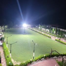 Farm house in Jaipur away from chaos, hotel sa Bhesāwa