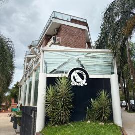 Apart Hotel Punta Vip, Hotel in Colón