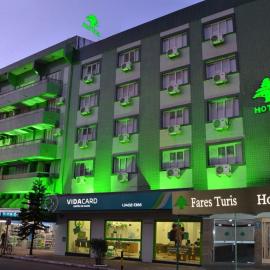 Fares Turis Hotel, hotel u gradu 'Uruguaiana'