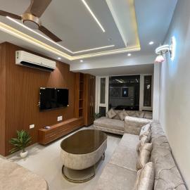 Zivora By Vaayu Sanctum 3BHK 10 min from The Taj Mahal