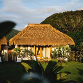 Muara Surf House - Yoyos beachfront, viešbutis mieste Sekongkang Bawa