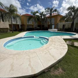Town house Familiar 2BR Playa Piscina wifi, viešbutis Punta Kanoje