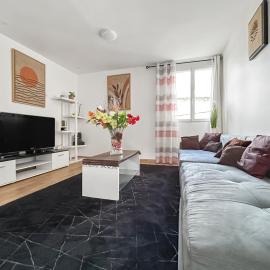 Appartement 2 chambres - WiFi Fibre - Parking facile - 4 voyageurs, viešbutis mieste Bruay-la-Buissiere
