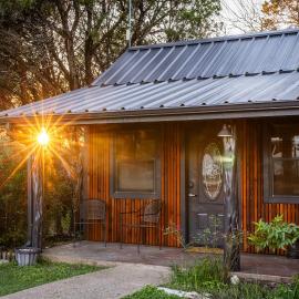 Nicole Creek Cabins, hotel em Waco